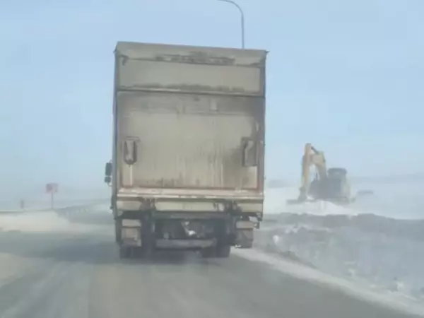 Фото к материалу: Водителей Ростовской области предупредили о метели на трассе М-4 «Дон»