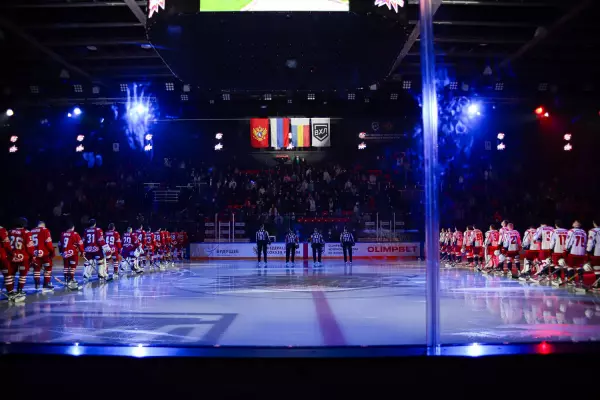 Фото к материалу: Первая победа в новом году: ХК «Ростов» обыграл «Ижсталь» на домашней арене