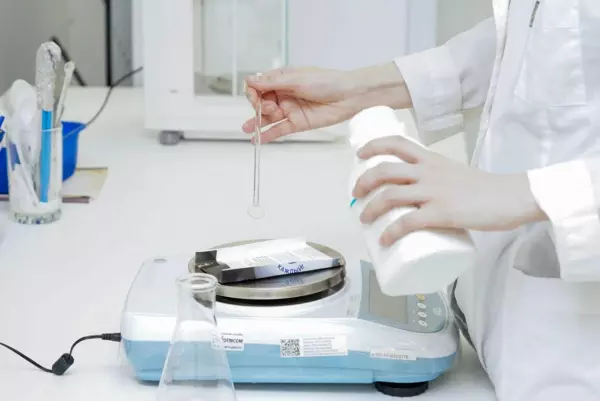 Фото к материалу: Минэкономразвития: ученые бегут из Ростовской области