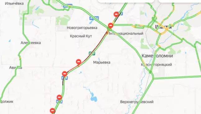 В Ростовской области пробка возле аэропорта Платов увеличилась до 17 километров