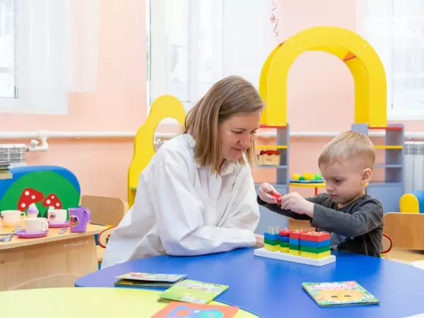 Фото к материалу: В ДГТУ открыли комнату матери и ребенка и группу кратковременного пребывания детей