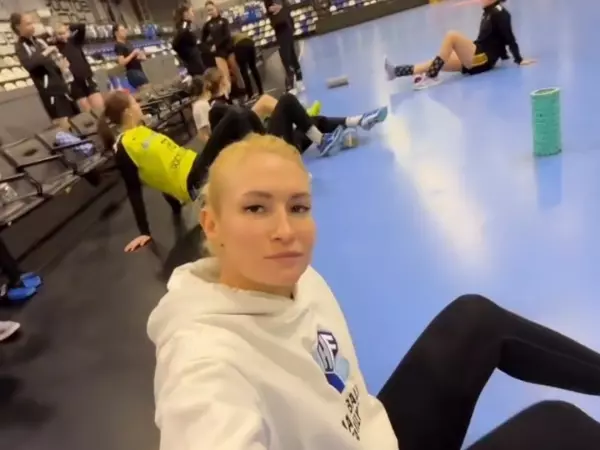 Фото к материалу: Экс-гандболистка «Ростов-Дона» Владлена Бобровникова сыграет в гала-матче в честь 10‑летия победы на Олимпиаде