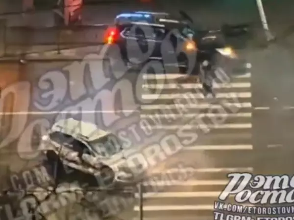 Фото к материалу: В центре Ростова на Буденновском столкнулись две легковушки