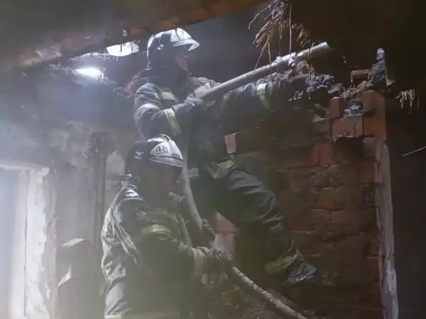 Фото к материалу: В Ростовской области мужчина едва не пострадал из-за пожара в печи