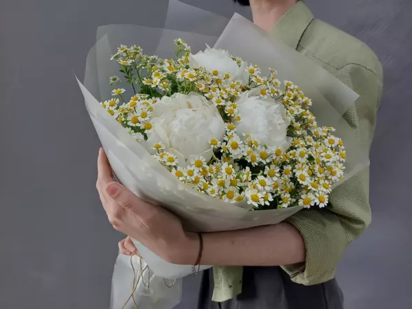 Фото к материалу: Ростовчане тратят на подарки к 8 Марта в среднем 5 тысяч рублей