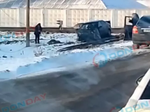 Фото к материалу: Один человек погиб и двое пострадали в жуткой аварии с поездом в Ростовской области