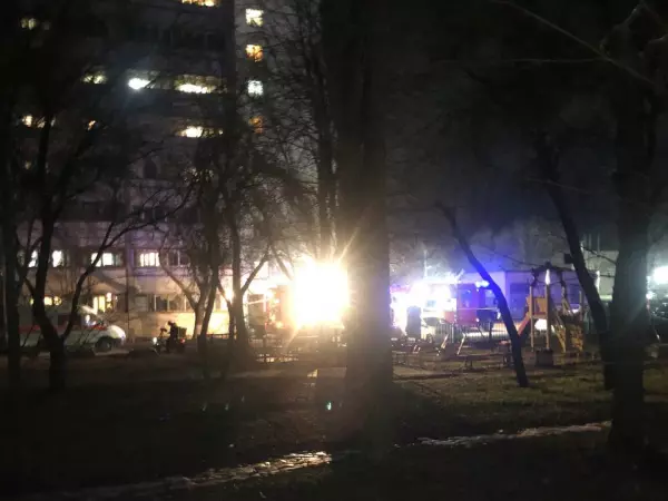 Фото к материалу: Задымление произошло в квартире многоэтажки на Коммунистическом в Ростове