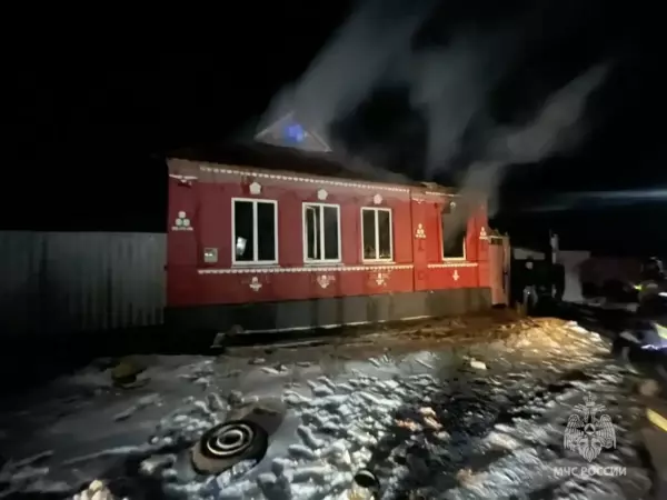 Фото к материалу: Неисправный обогреватель стал причиной пожара в частном доме в Матвеевом Кургане