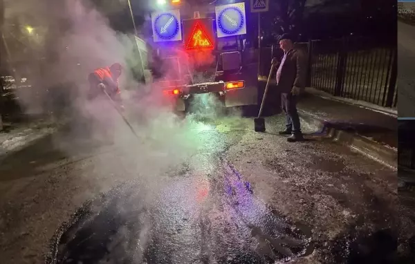 Фото к материалу: Перепады температур стали причиной образования ям на дорогах Ростова