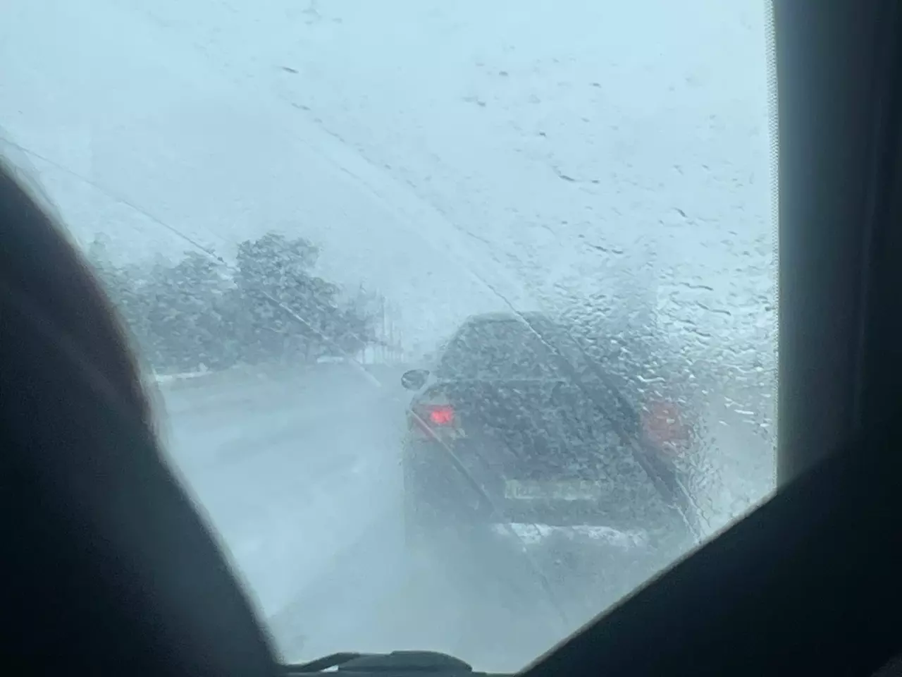 О дожде на трассе М-4 «Дон» в Ростовской области предупредили автомобилистов