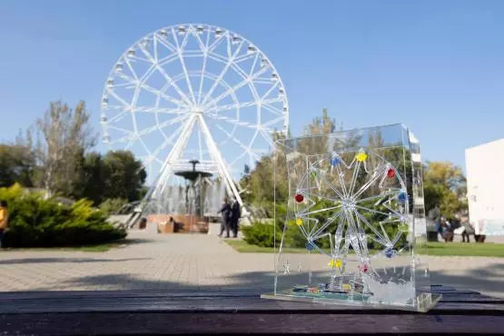 Парк Октябрьской Революции: городская летопись и семейные истории