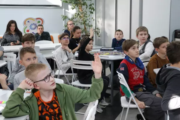 Фото к материалу: «Безопасный интернет»: «Ростелеком» провел образовательно-игровой турнир в ростовском «Кванториуме»