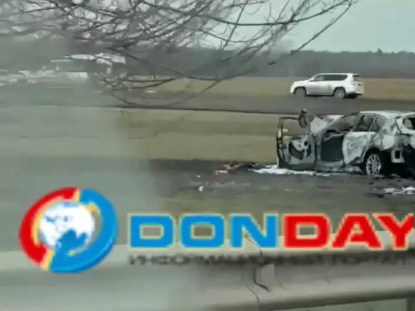 Фото к материалу: Кадры с места жесткого ДТП под Аксаем с двумя пострадавшими