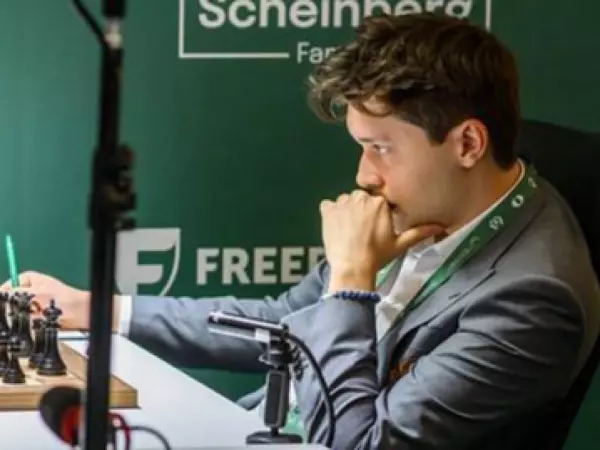 Фото к материалу: Андрей Есипенко в 3-м туре турнира претендентов сыграет против немца Маттиаса Блюбаума