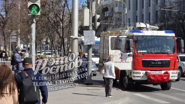 Фото к материалу: Ростовчане сообщают о скоплении силовиков возле банка на Большой Садовой