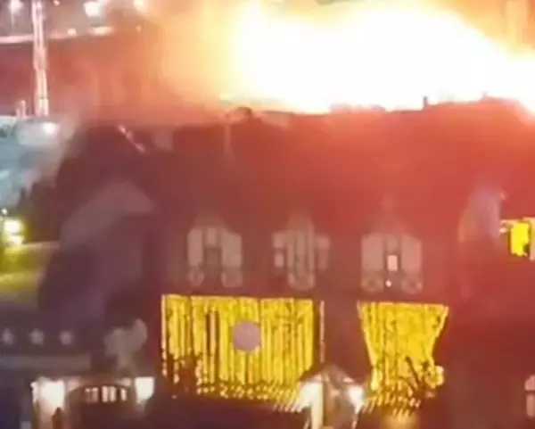 Фото к материалу: В Ростове в районе Темерника на большой площади горела трава