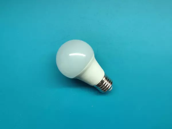 Фото к материалу: У жителей Железнодорожного района Ростова не будет света до полуночи