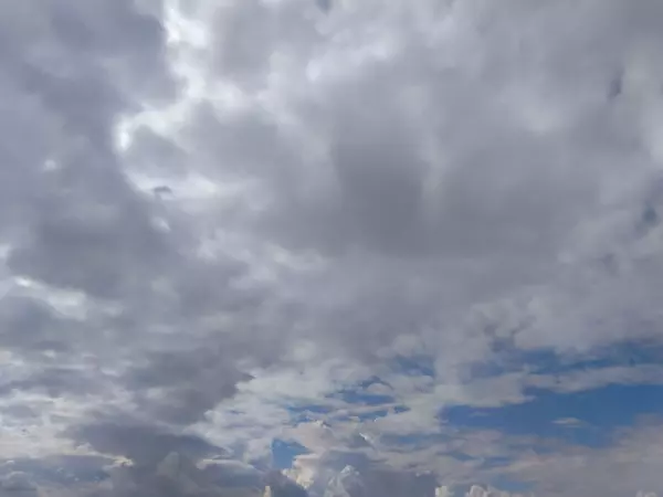 Фото к материалу: В четырех районах Ростовской области перехватили атаку БПЛА