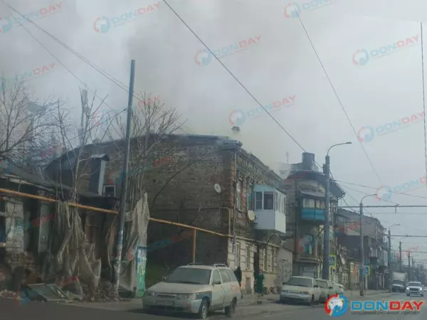 Фото к материалу: Жители Ростова сообщают о клубах дыма в центре города