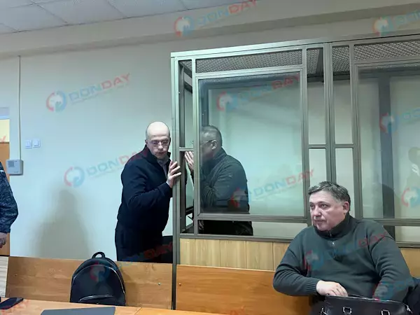 Уничтожил документы: По делу Виктора Гончарова огласили показания засекреченного свидетеля