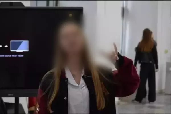 Пропавшую без вести 16-летнюю ростовчанку нашли живой спустя сутки