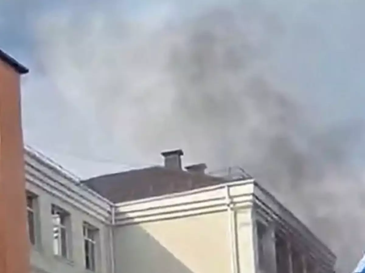 В Ростове очевидцы сообщают о пожаре в школе №53 на Малюгиной 