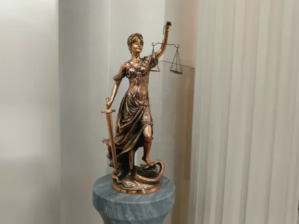 Фото к материалу: В Ростовской области мужчину подозревают в убийстве знакомого в пьяной ссоре