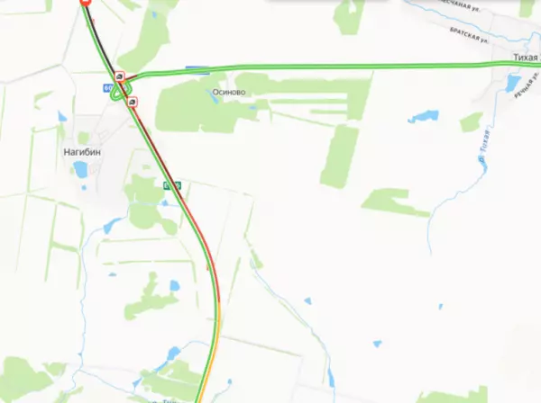 Фото к материалу: Громадная пробка собралась на границе Ростовской и Воронежской областей из-за жесткого ДТП