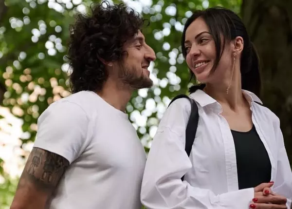 Фото к материалу: Полузащитник  «Ростова» Хорен Байрамян станет отцом в третий раз