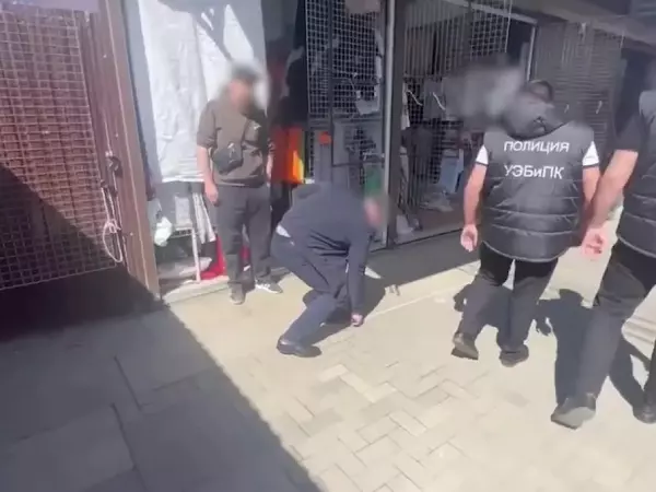 Фото к материалу: Рынкам грозит закрытие: на Темерник нагрянули силовики