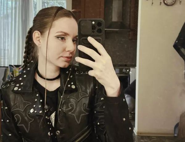 Фото к материалу: Я и Слава Копейкин рядом: ростовчанка поделилась впечатлениями от съёмок фильма про Басту