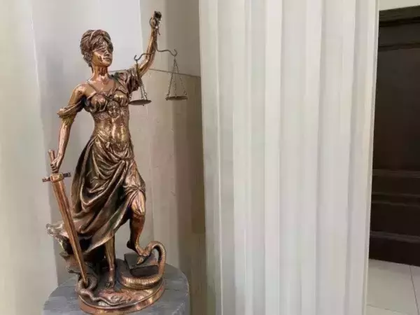 Фото к материалу: Жителя Шахт подозревают в убийстве старшего брата