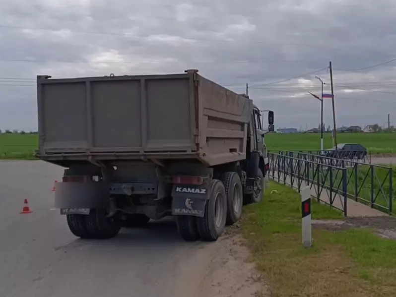 Ростовской области водитель на электровелосипеде угодил под колеса «КАМАЗа»