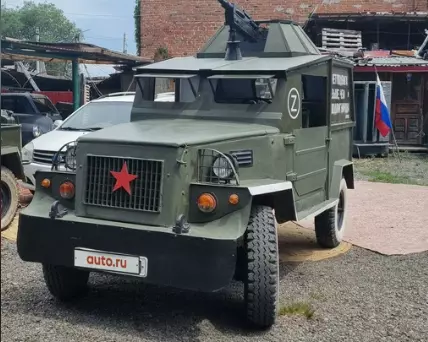 Диковинки на колесах: какие необычные авто продают в Ростовской области