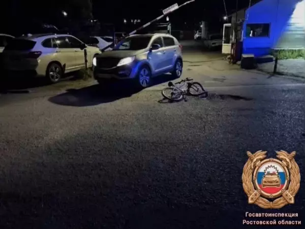 Фото к материалу: В Ростове 13-летний велосипедист пострадал в аварии
