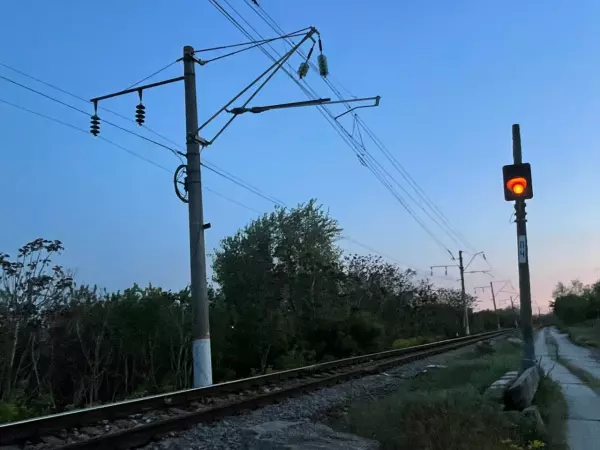 Фото к материалу: В Ростове в ночь на 15 мая закроют железнодорожный переезд Каратаево