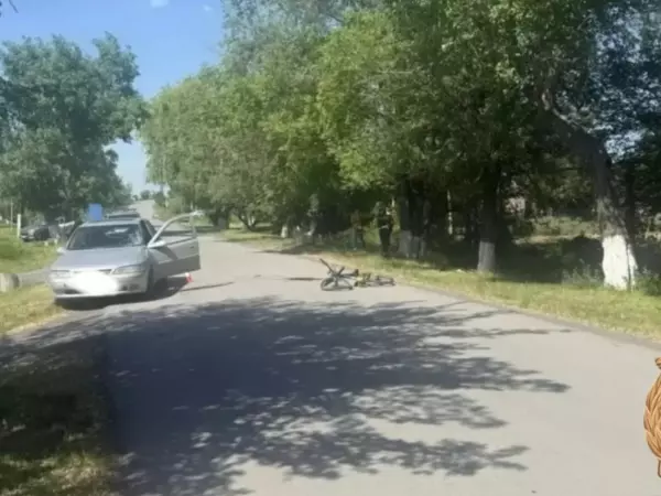 Фото к материалу: В Новочеркасске 8-летний ребенок пострадал в ДТП с легковушкой