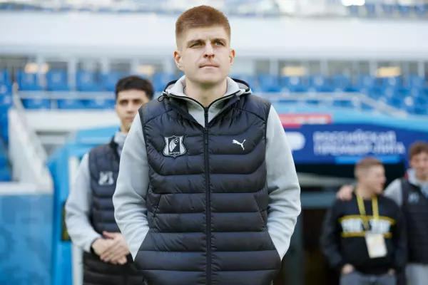 Фото к материалу: Футболиста «Ростова» Алексея Миронова хочет подписать «Краснодар»