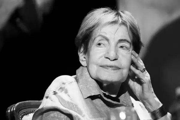 Фото к материалу: Умерла вдова поэта Андрея Вознесенского писательница Зоя Богуславская