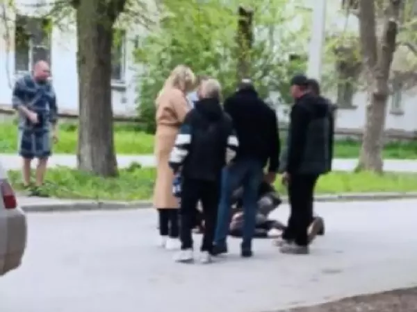 Фото к материалу: В Ростовской области во время уличного конфликта зарезали мужчину
