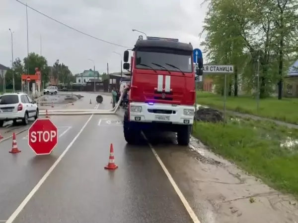 Фото к материалу: Краснодарский край затопило после сильных ливней