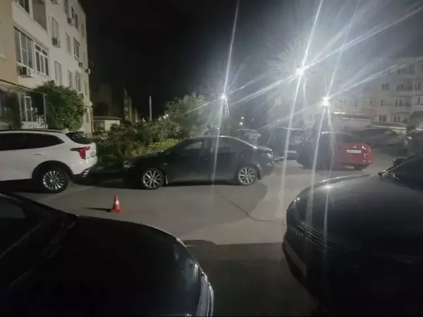 Фото к материалу: В Батайске 10-летний ребенок на самокате пострадал под колесами автомобиля