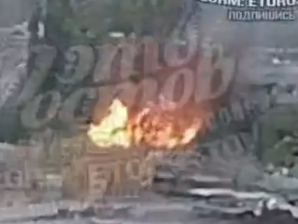 Фото к материалу: Жители Ростова сообщают о пожаре на стройплощадке в Ворошиловском районе
